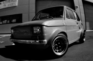 Koszulka z autem: Fiat 126p Custom.
