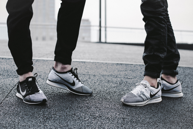 Flyknit Sneaker tee