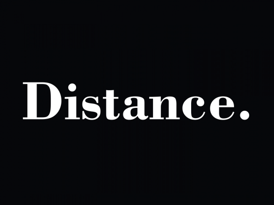Maseczka Distance.