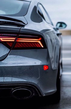 Kubek Audi